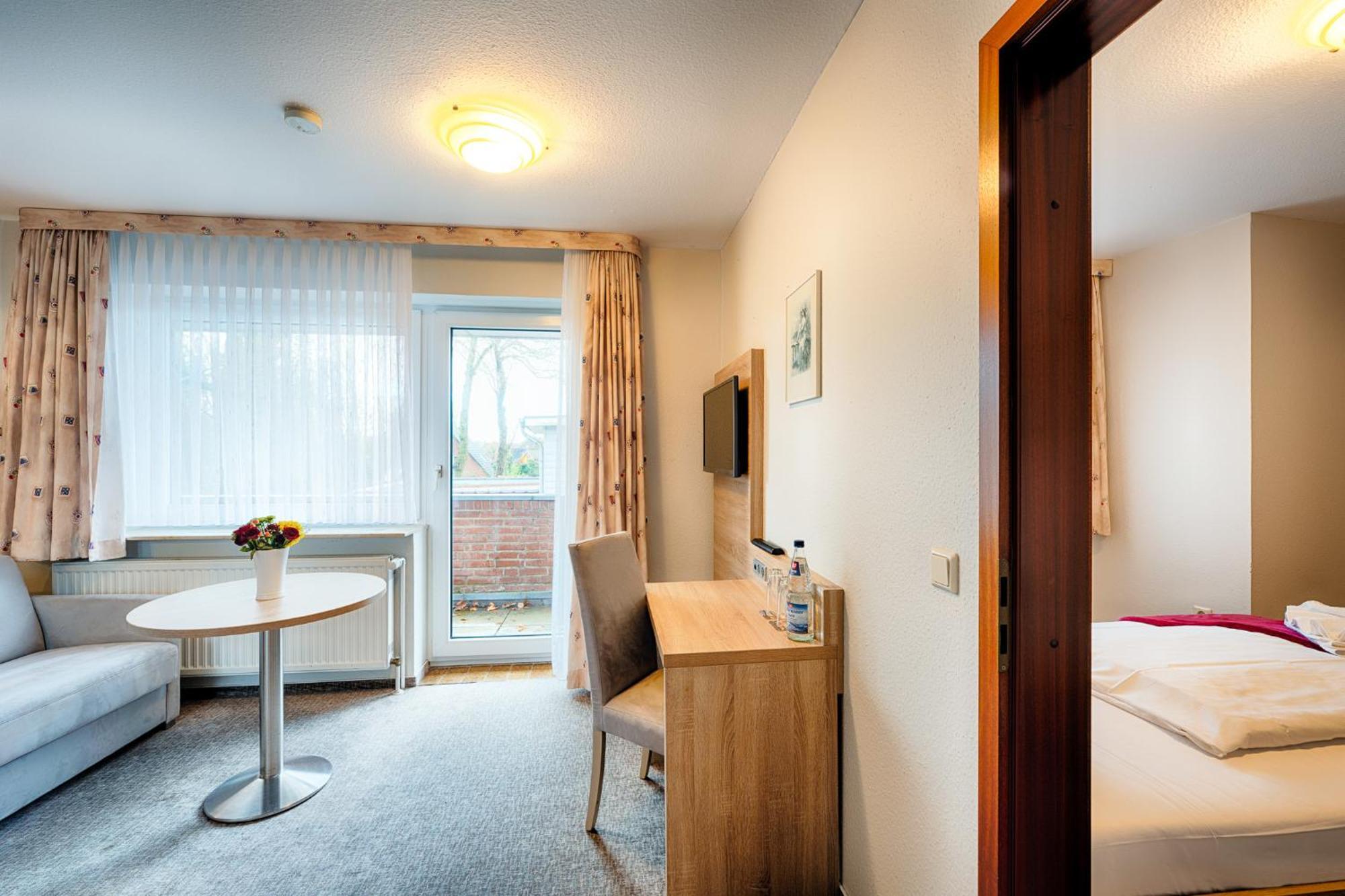 Hotel Friesland Leck Exterior photo